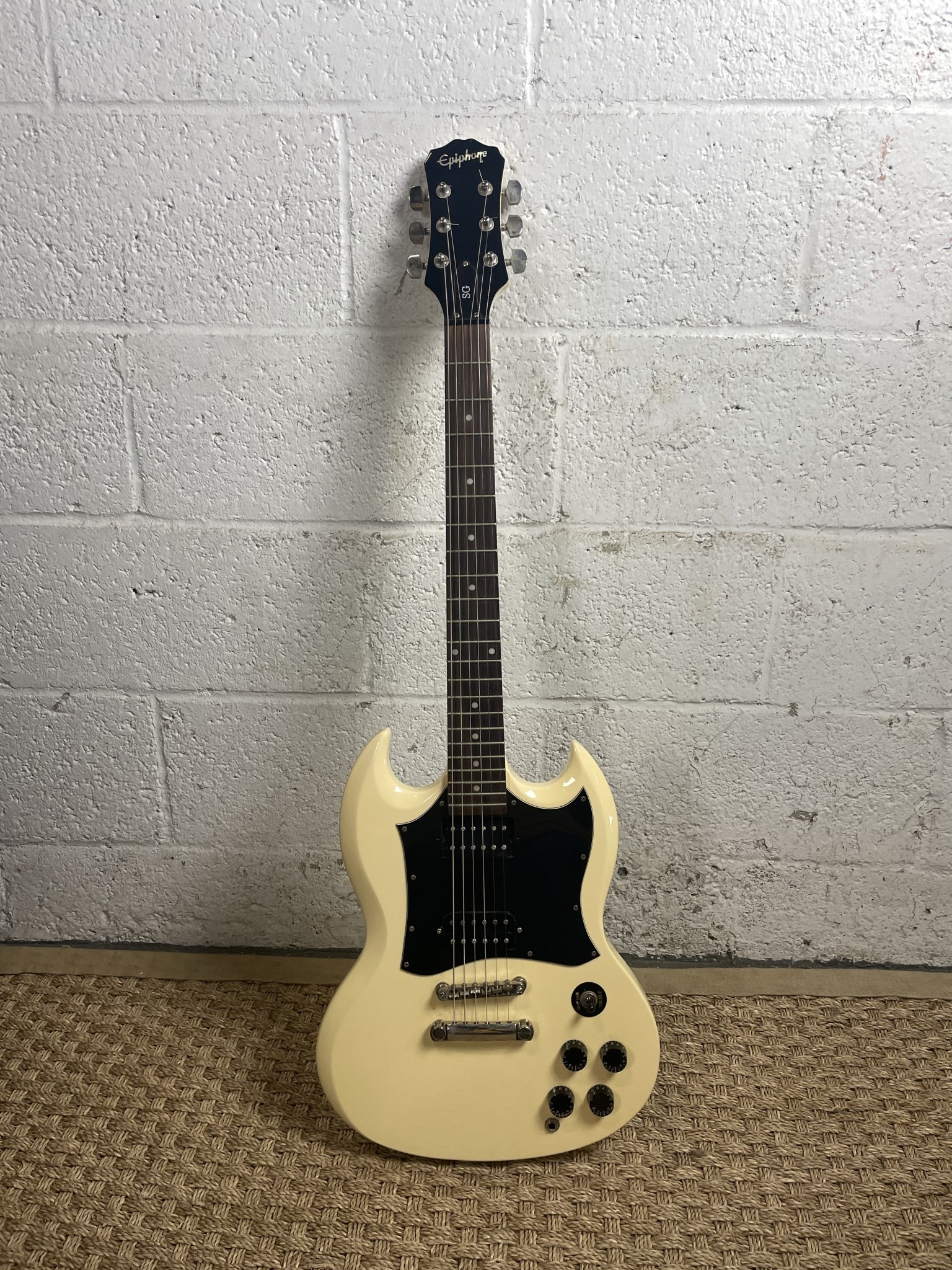 Epiphone SG Remix Market NYC