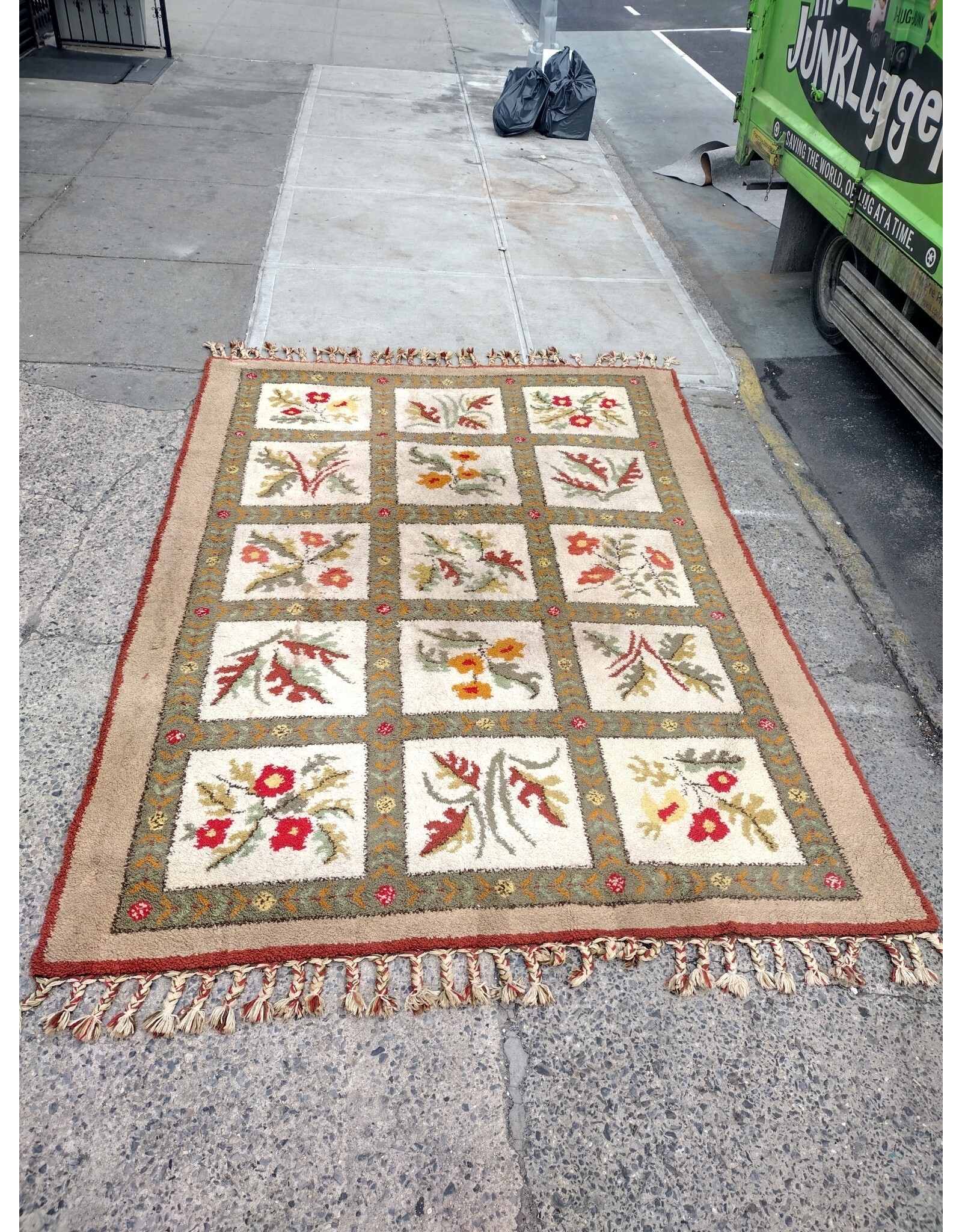 Moroccan Hand Knotted Shag Rug