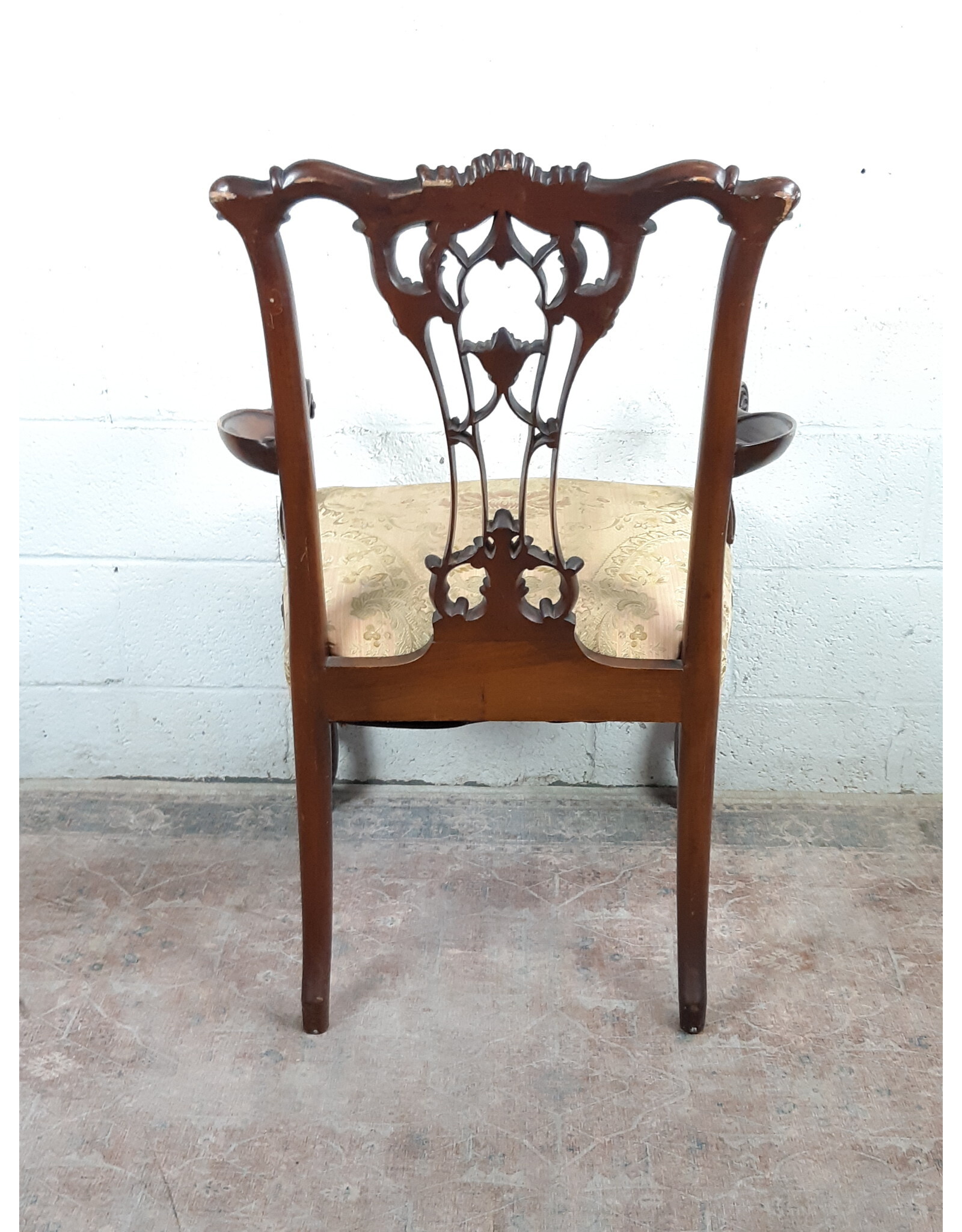 Chippendale Style Ball & Claw Hand Carved & Mahogany Armchair