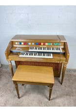 Wurlitzer Wooden Electric Organ with Matching Wood Bench