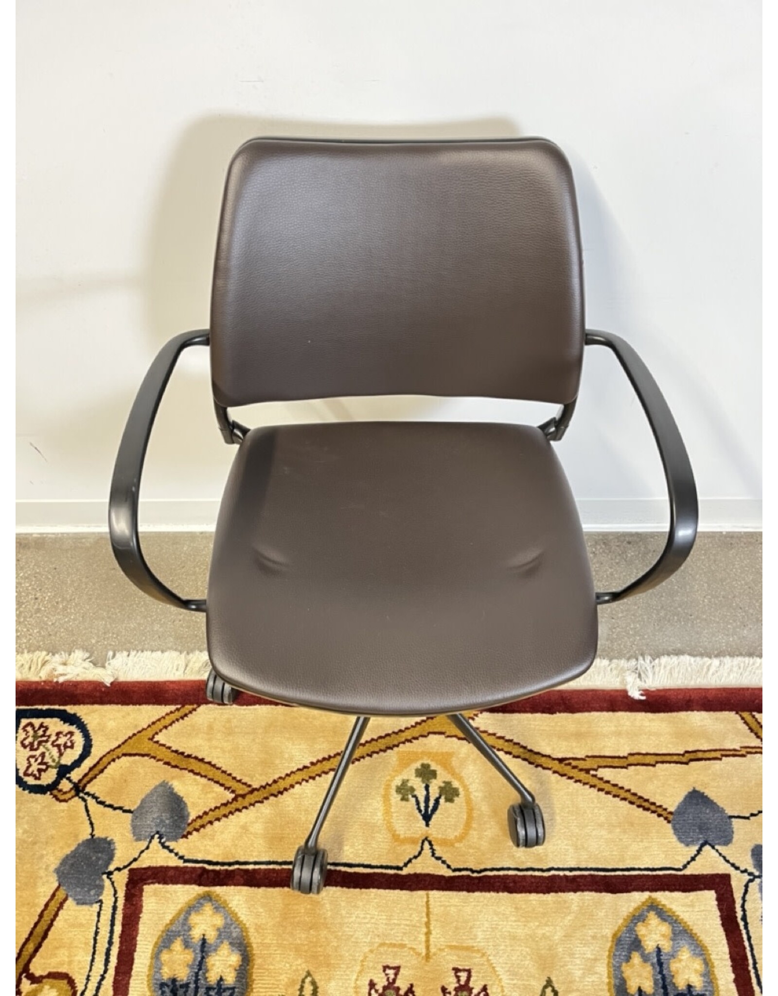 Design Within Reach Gas Office Chair Remix Market NYC