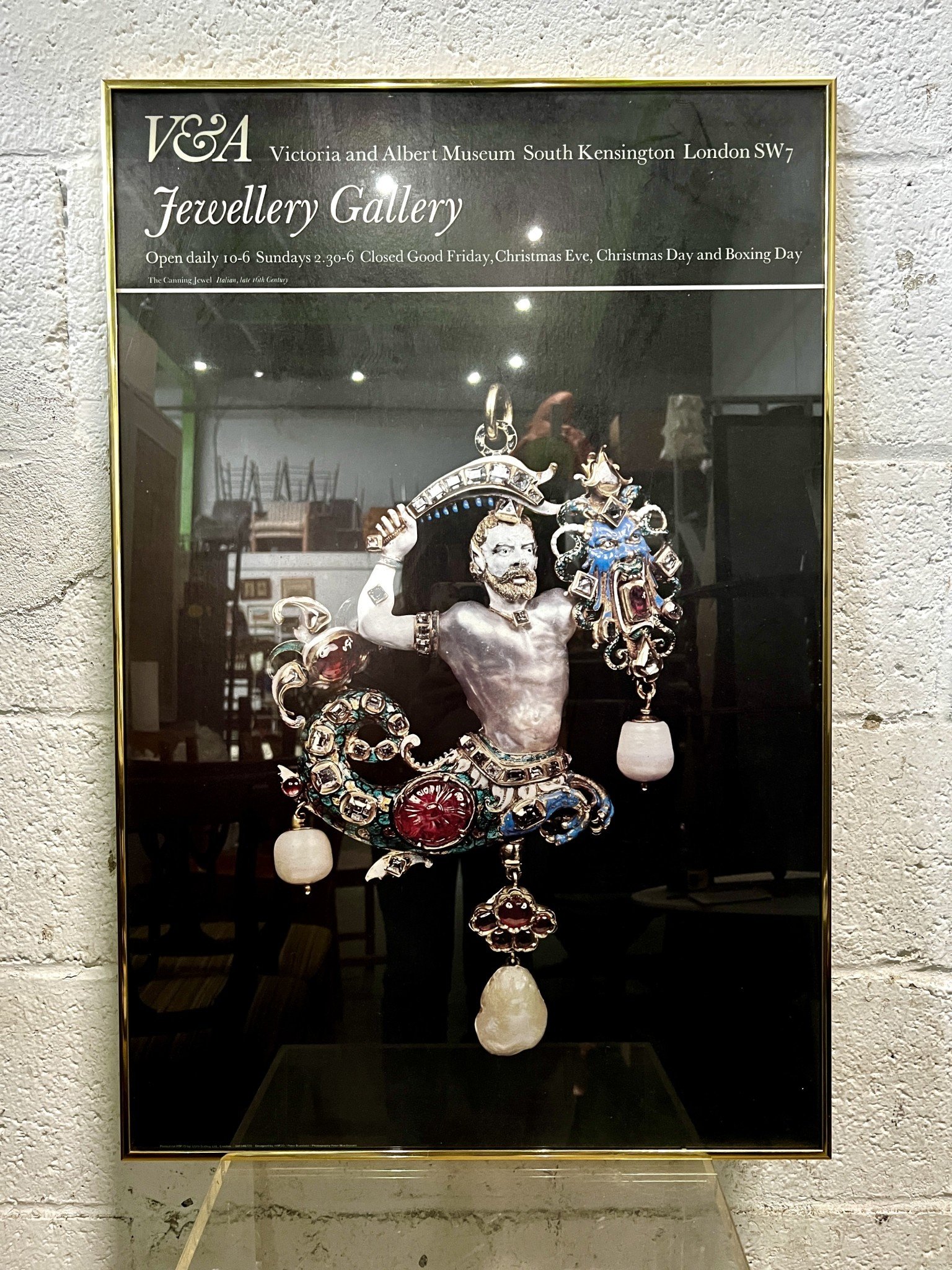 Victoria and albert museum on sale jewellery