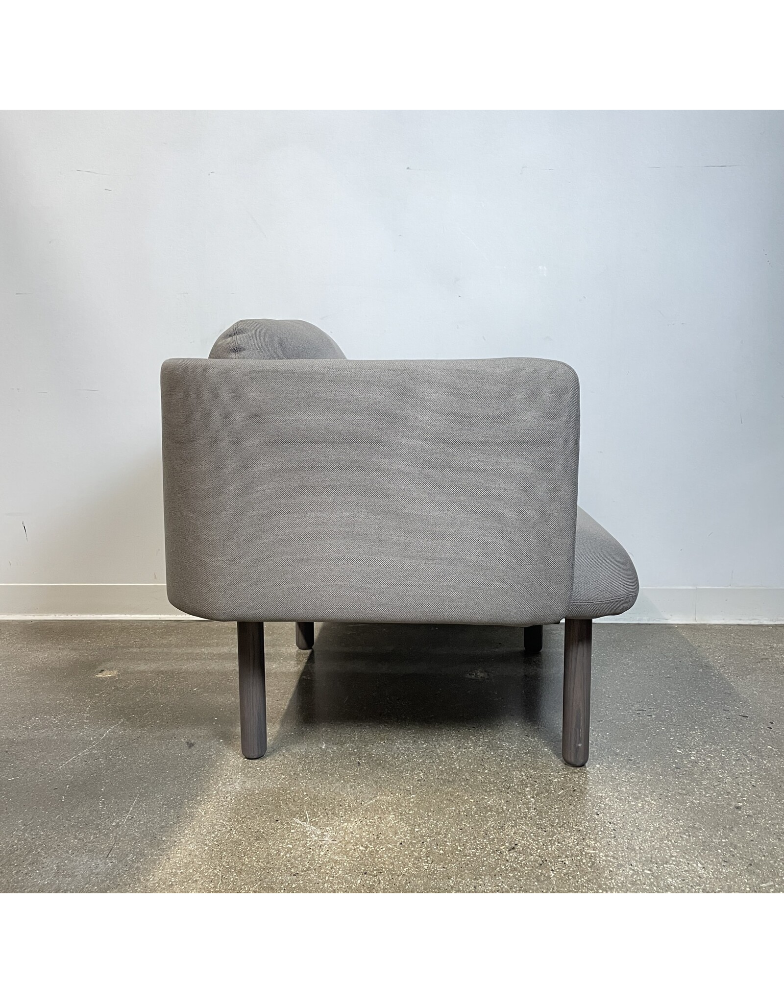 Poppin Poppin Low QT Lounge Chair in Gray