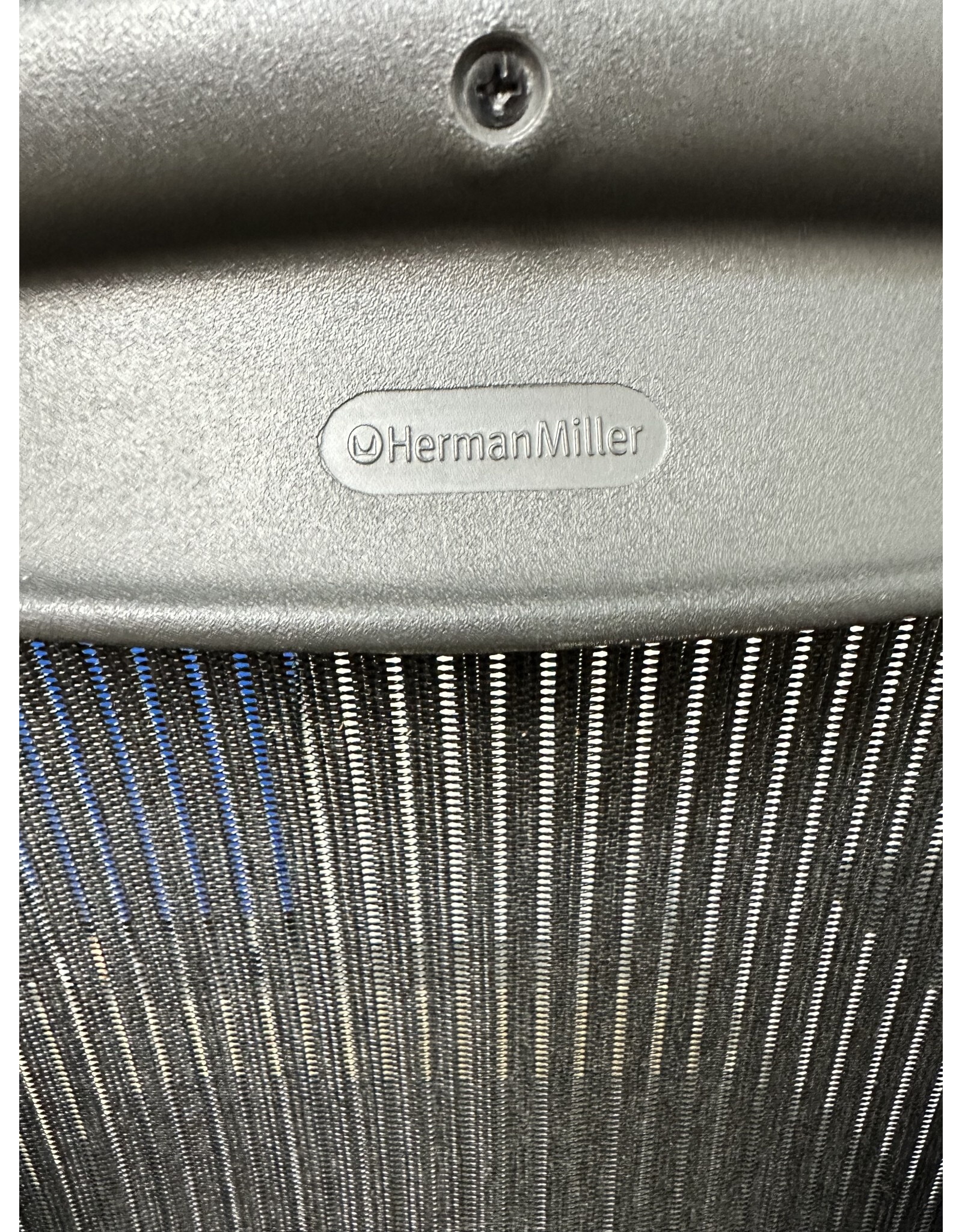 Herman Miller Herman Miller Aeron Chair Size B