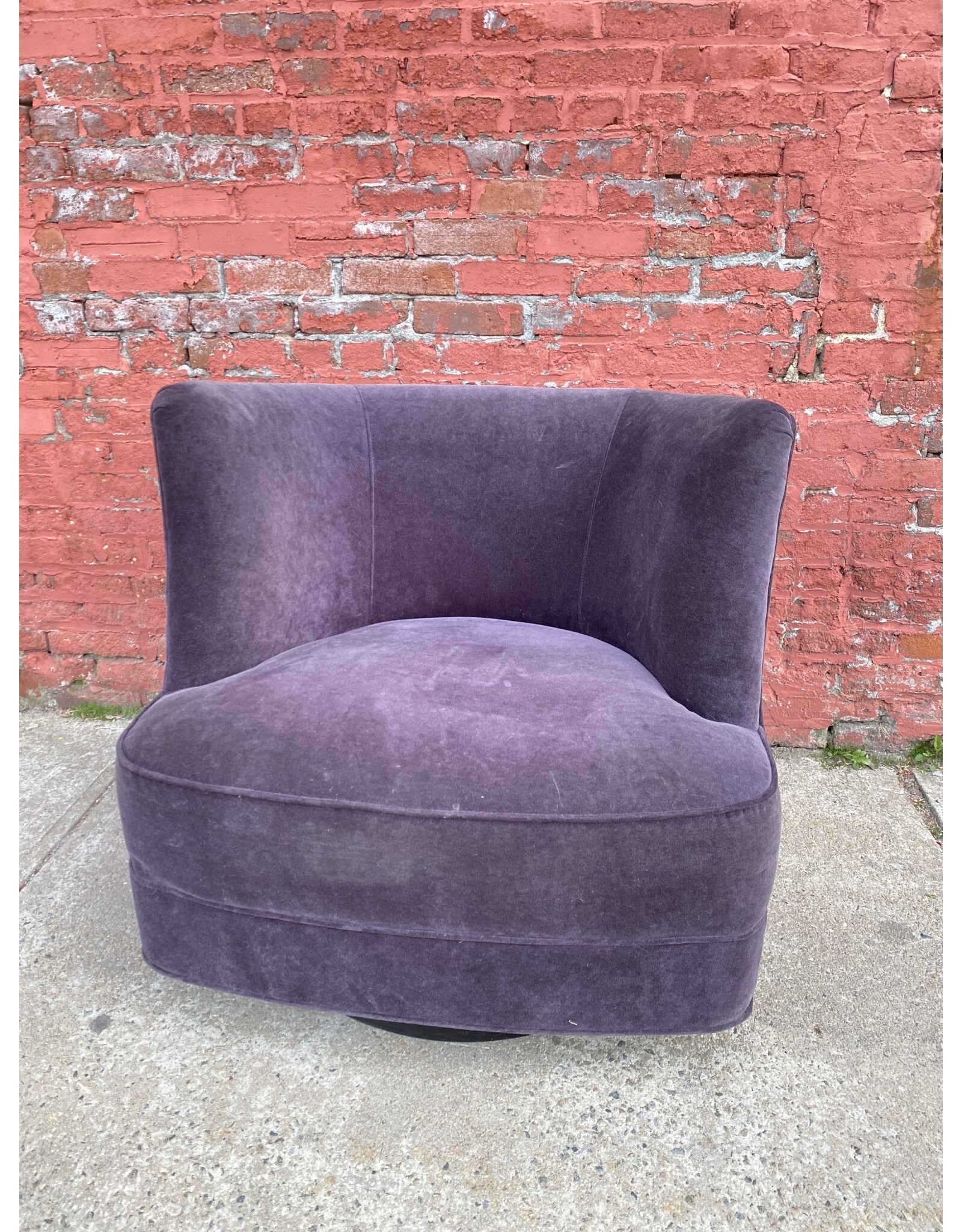 Brooklyn Modern Swivel Purple Barrel Lounge Chair