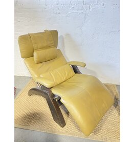 The Ergonomic Dark Walnut Leather Recliner Perfect Chair