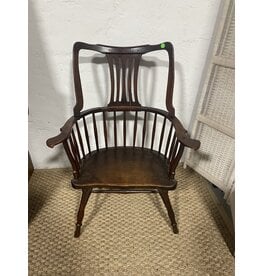English Elm 18th Century Windsor Arm Chair