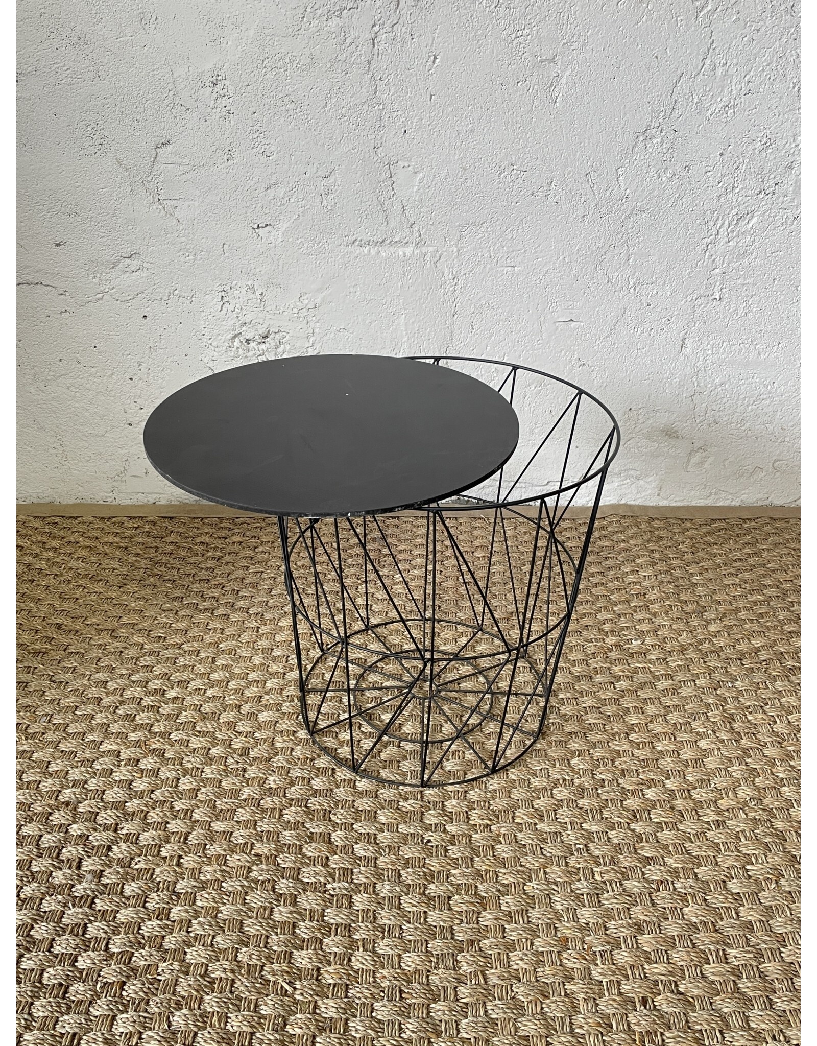 Mesh Wire End Table with Removable Top