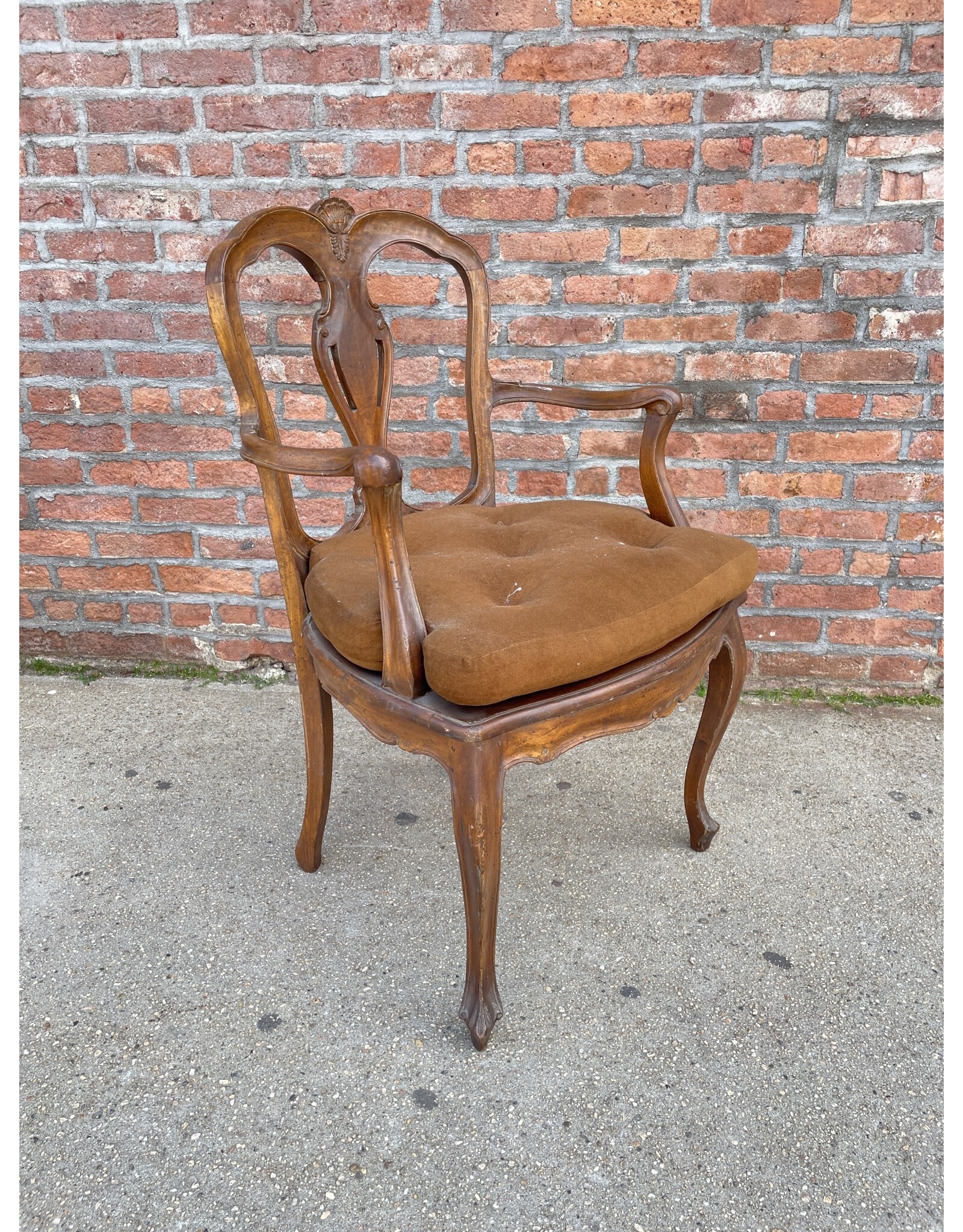 Italian Style Carved Captain Chair