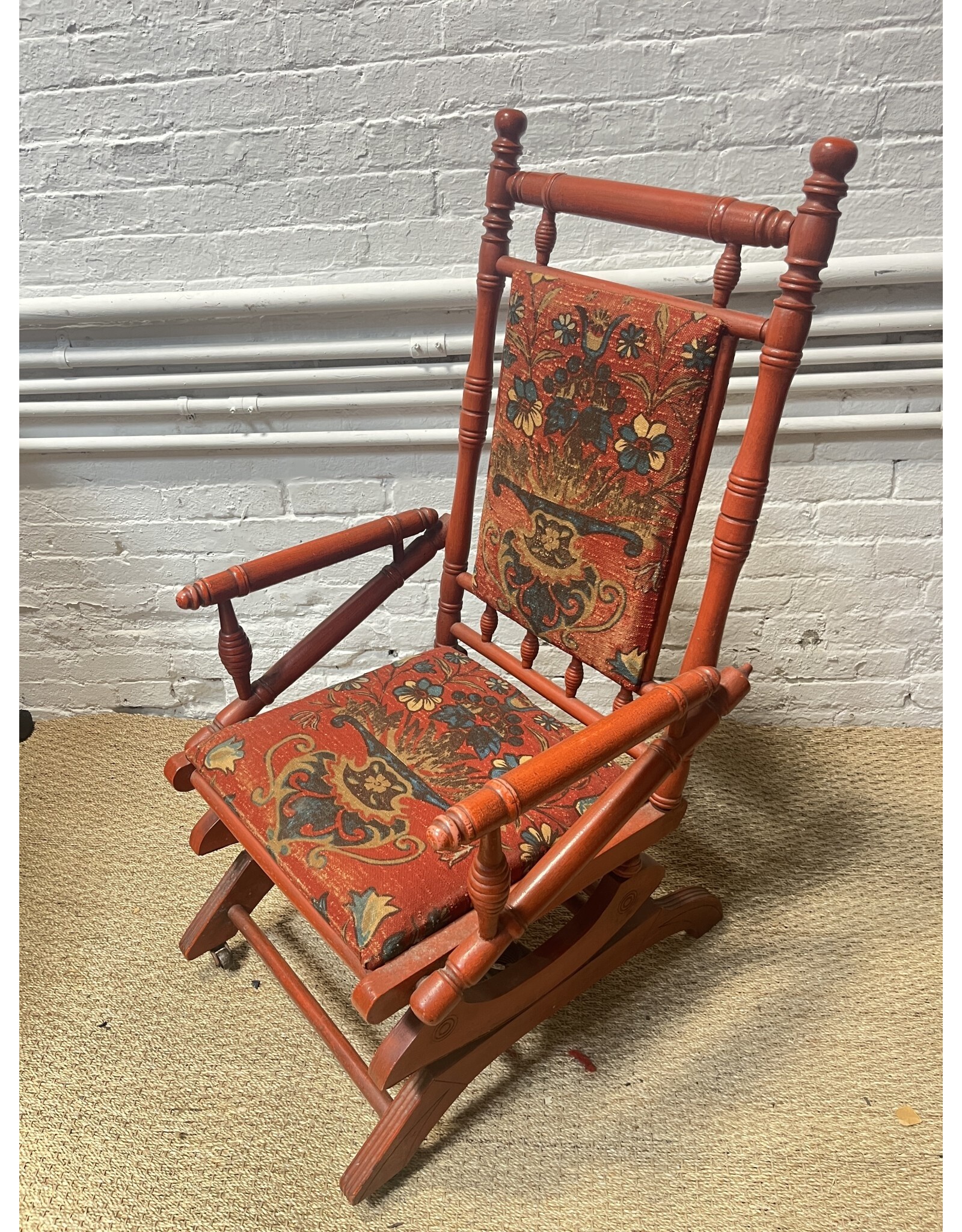 Victorian Spindle Spring Rocking Chair