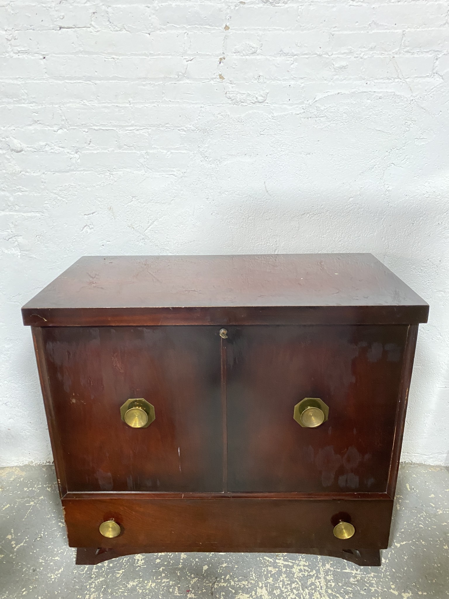 Lane Mid Century Modern Cedar Lined Hope Chest 34 H 37 W 18.5 D Remix Market NYC