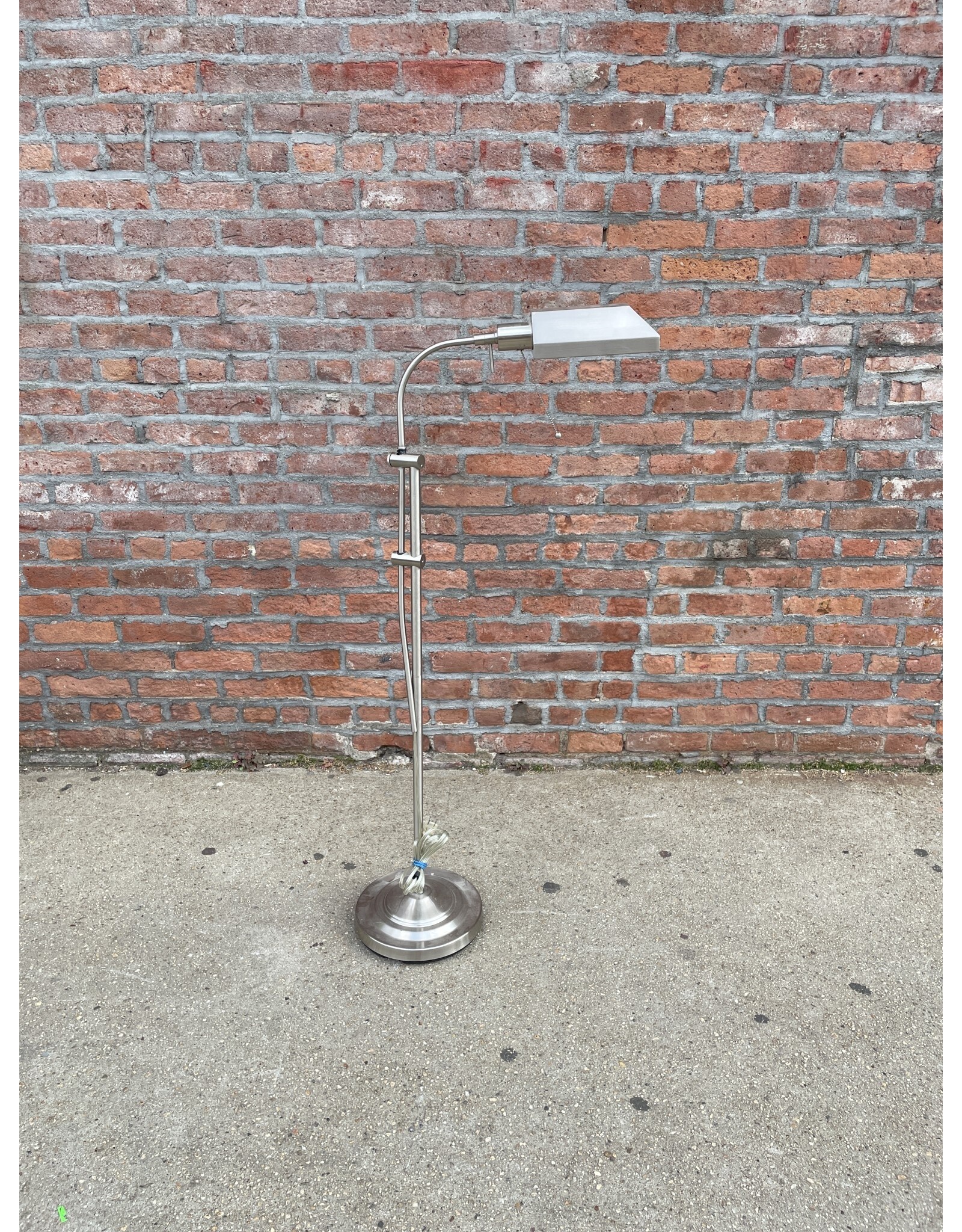 Adjustable Floor Lamp