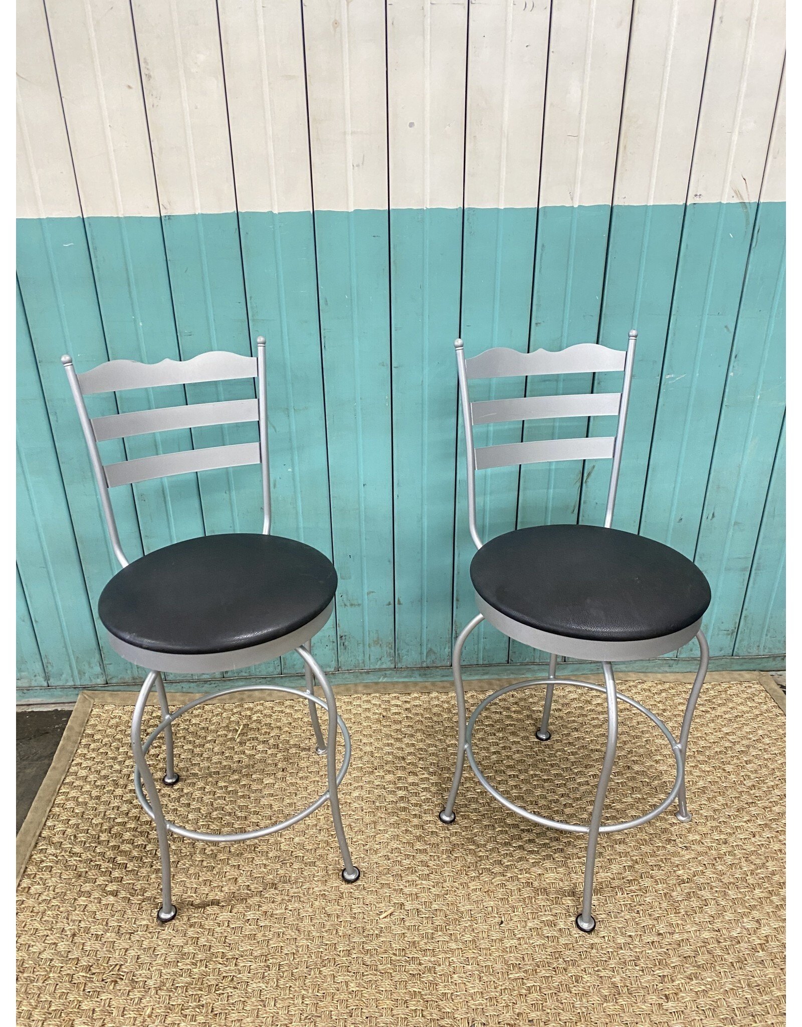 *Black & Chrome Counter Stool