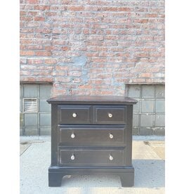 Vaughan Bassett Hamilton Franklin NightStand