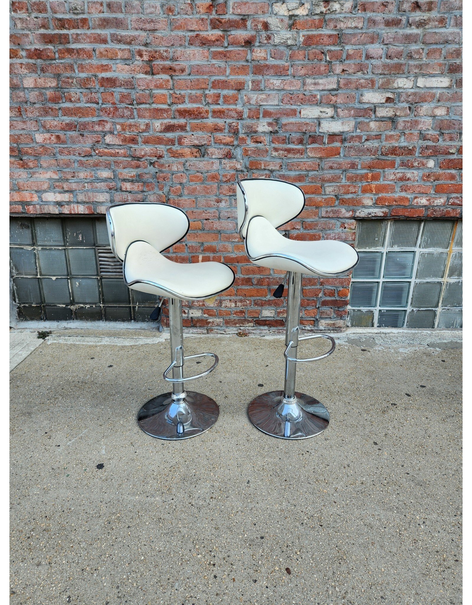 White and Chrome Butterfly Bar Stool