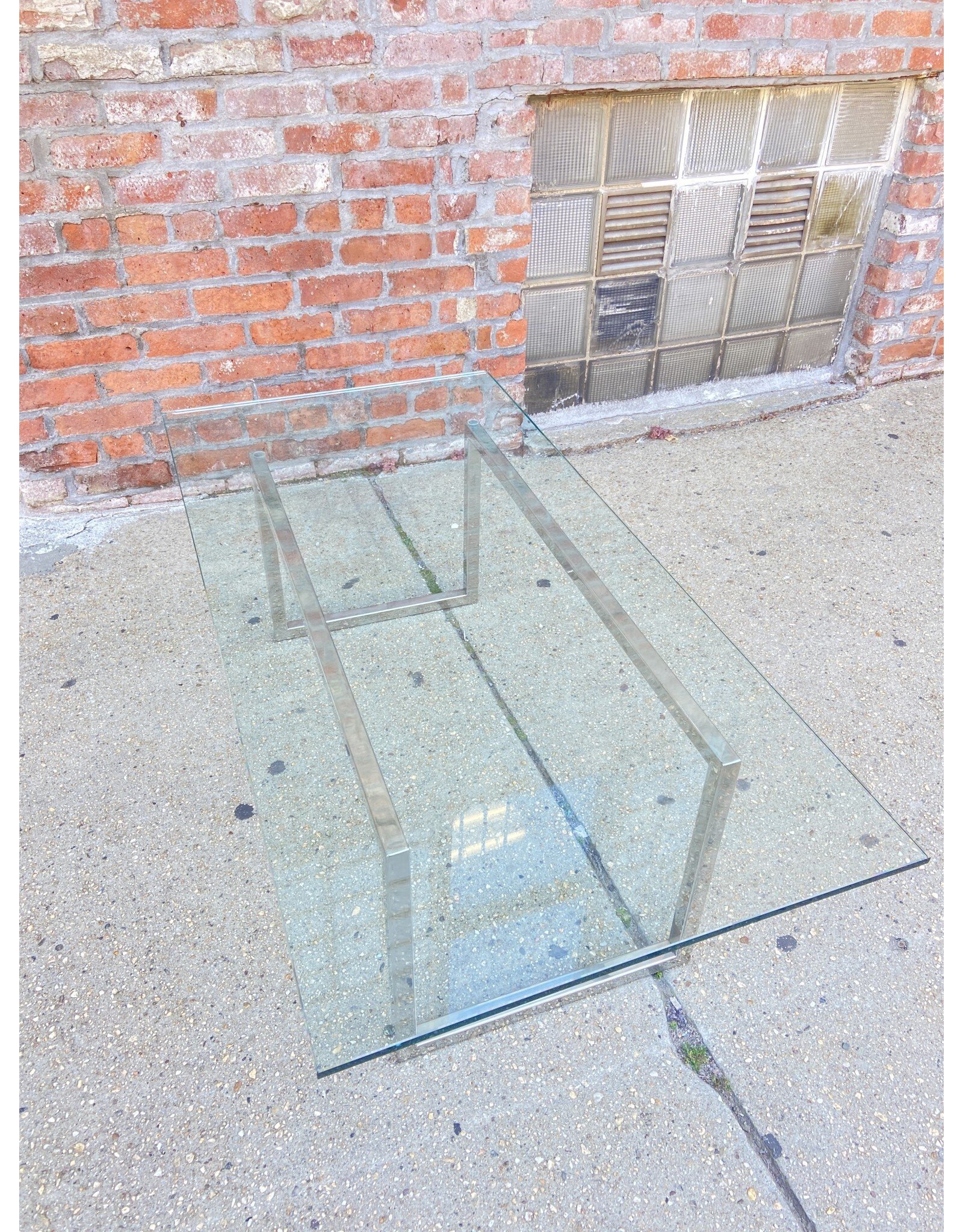 Nice Chrome & Glass Dining Table