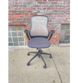 Knoll Regeneration Task Chair