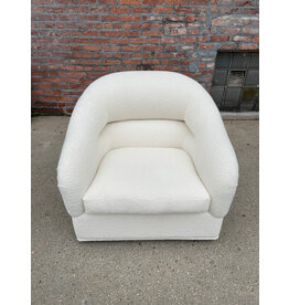 Lawson-Fenning Huxley Swivel Chair // Originally: $5,200