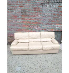 Salotti Natuzzi Vanilla Leather Postmodern Sofa