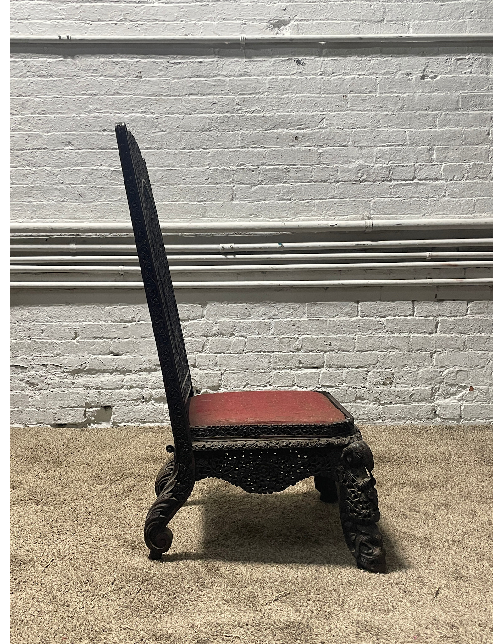 19th Century Handcarved Fret Work Teak Anglo- Indian Slipper Chair -- as is