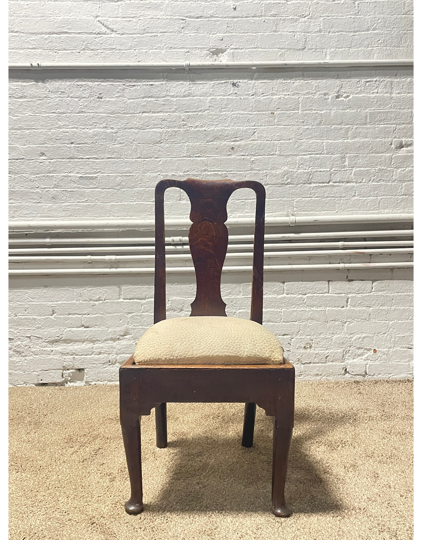 18th Century English Queen Anne Oak Side Chair