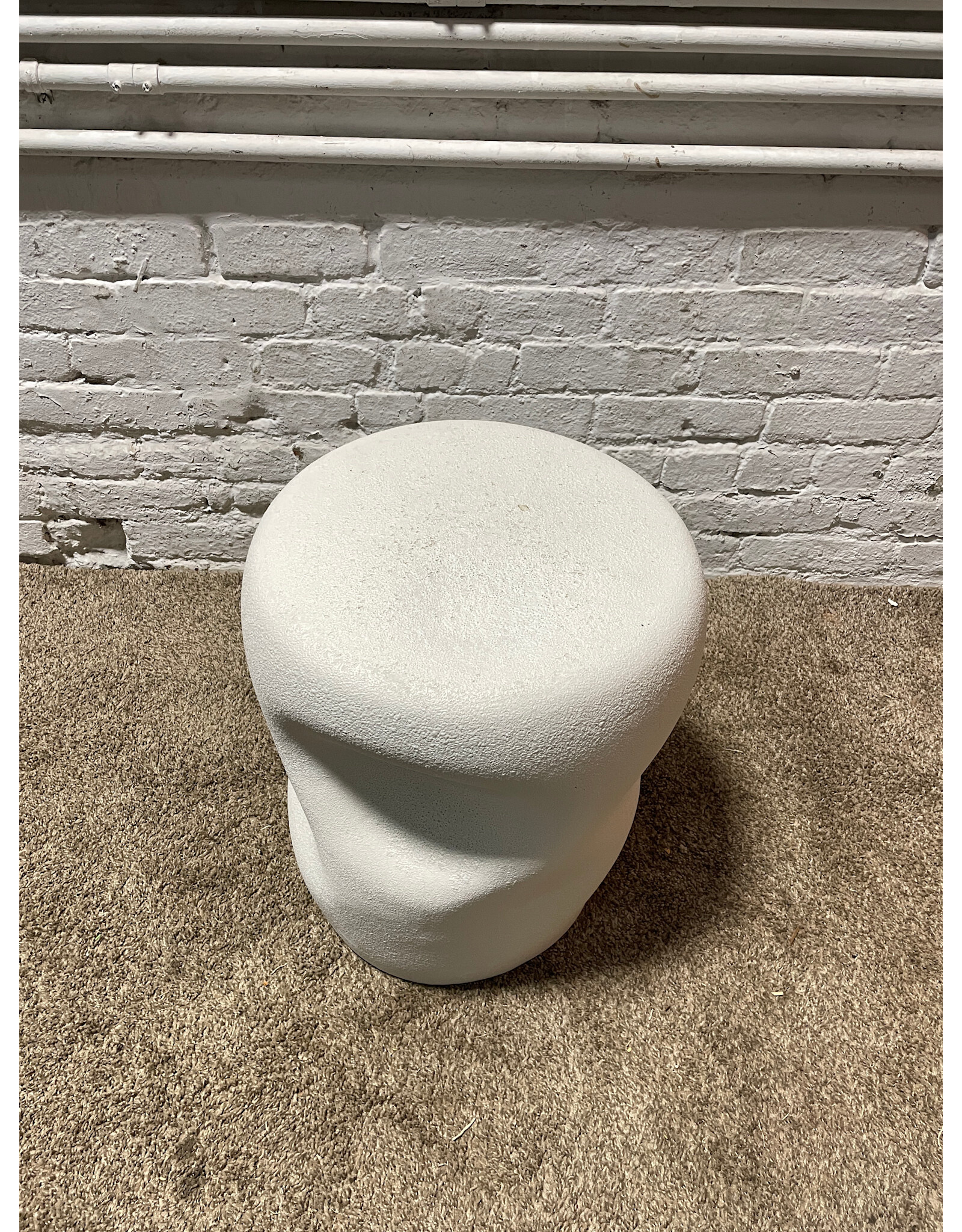 Isla Ceramic Side Table/Nightstand