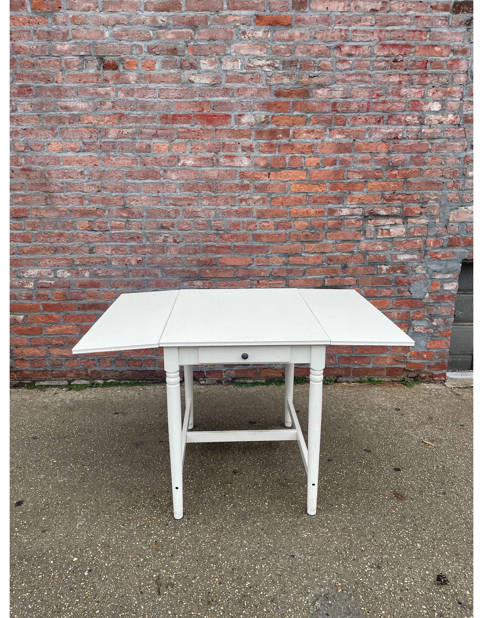 IKEA Ingatorp Extendable Dining Table