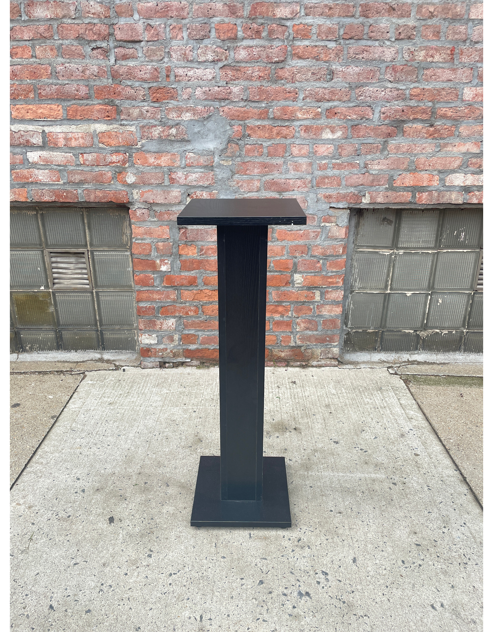 3ft Black Column