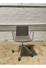 Andreu World Flex Corporate Chair