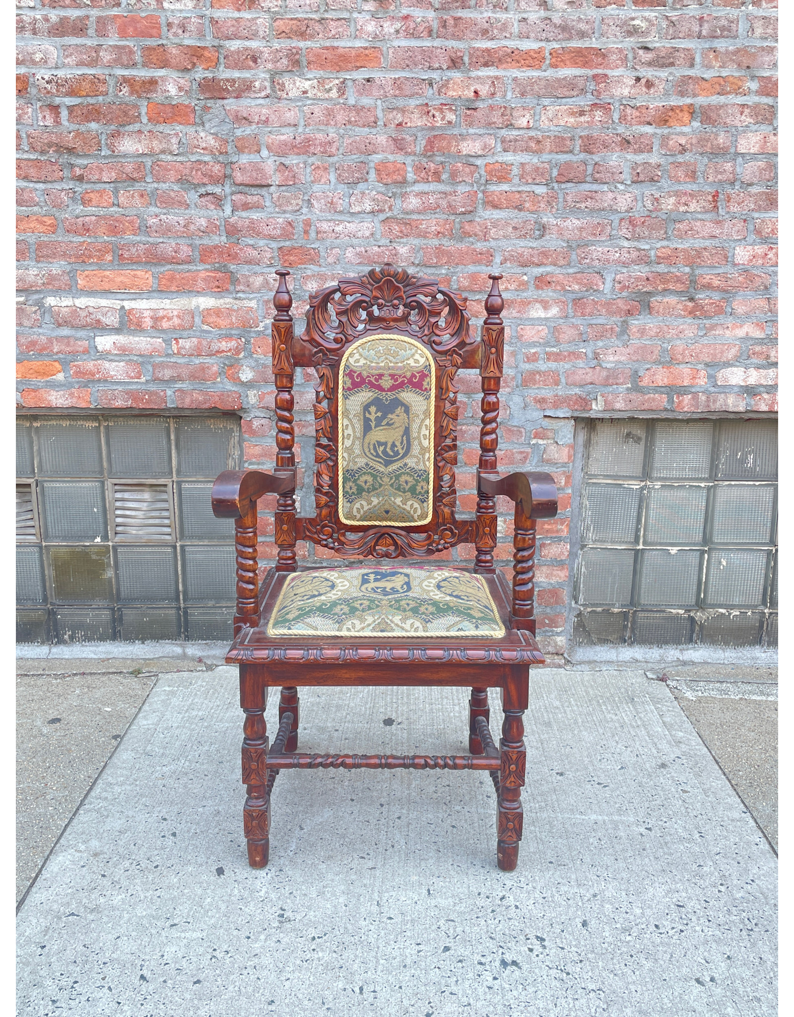 Design Toscano Charles Arm Chair