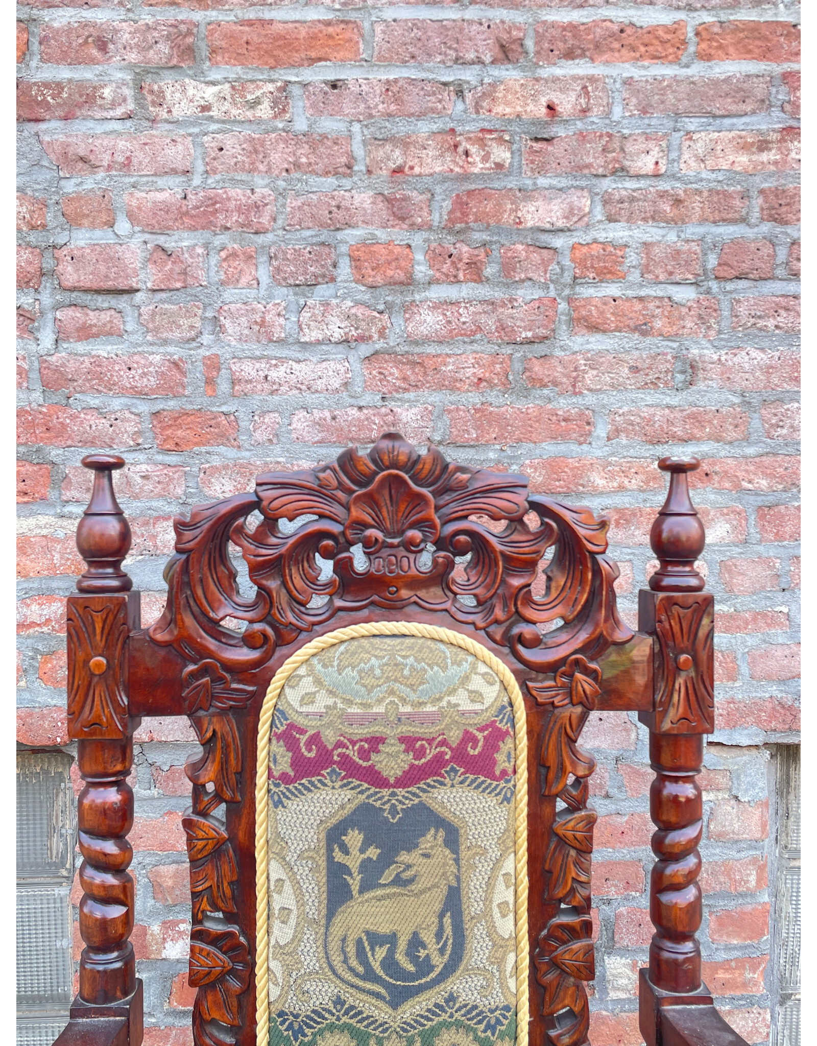 Design Toscano Charles Arm Chair