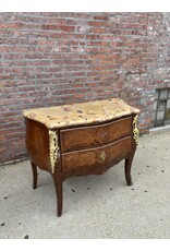 Louis XV Bombe Commode