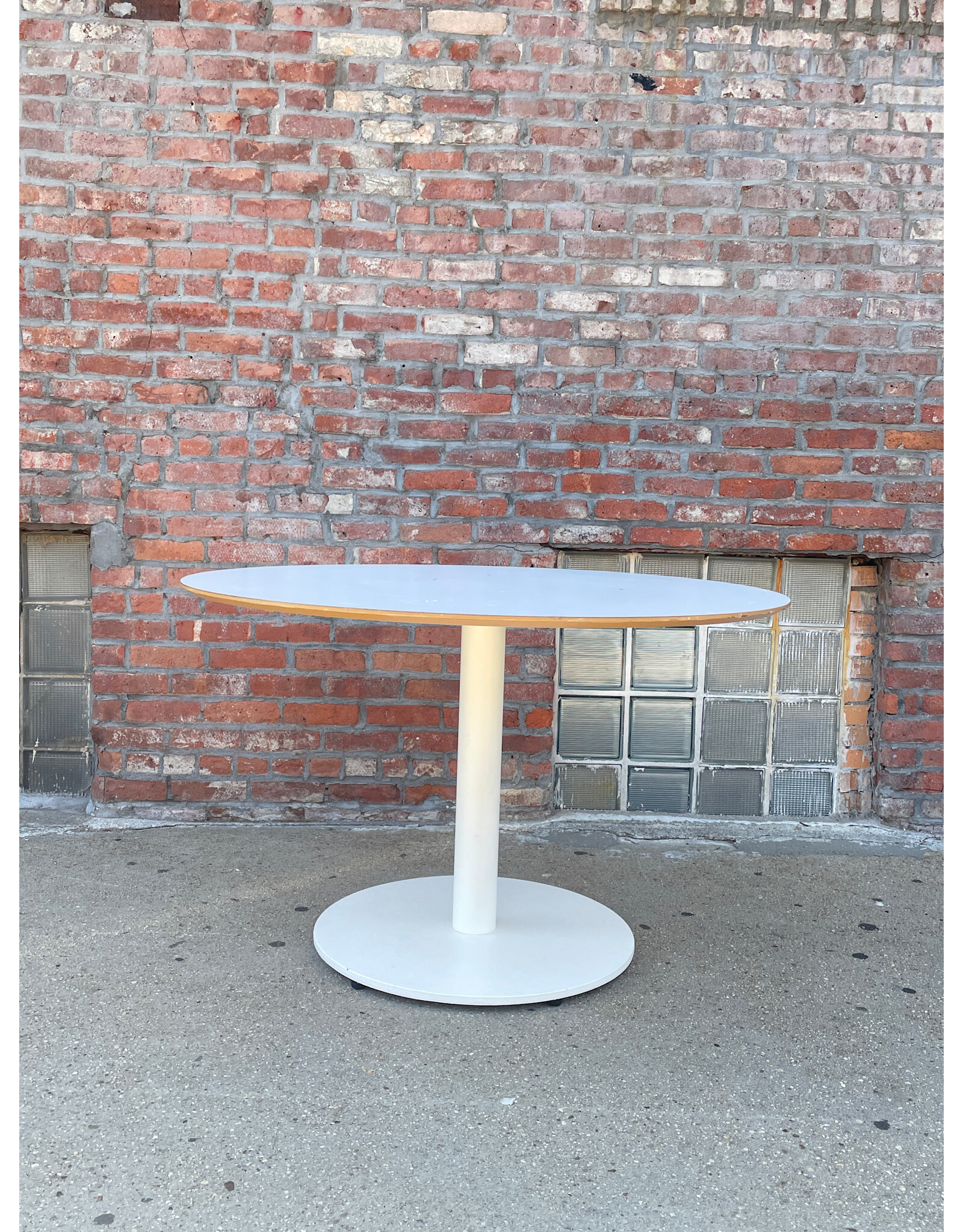 IKEA Billsta Round Dining Table