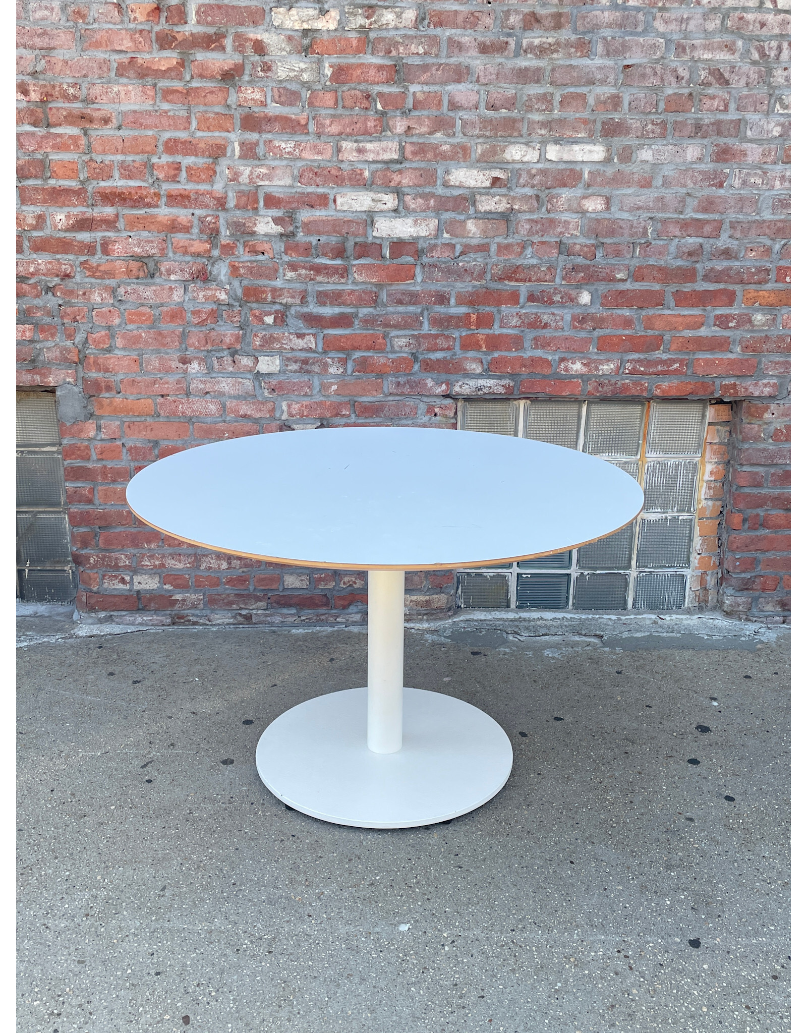 IKEA Billsta Round Dining Table