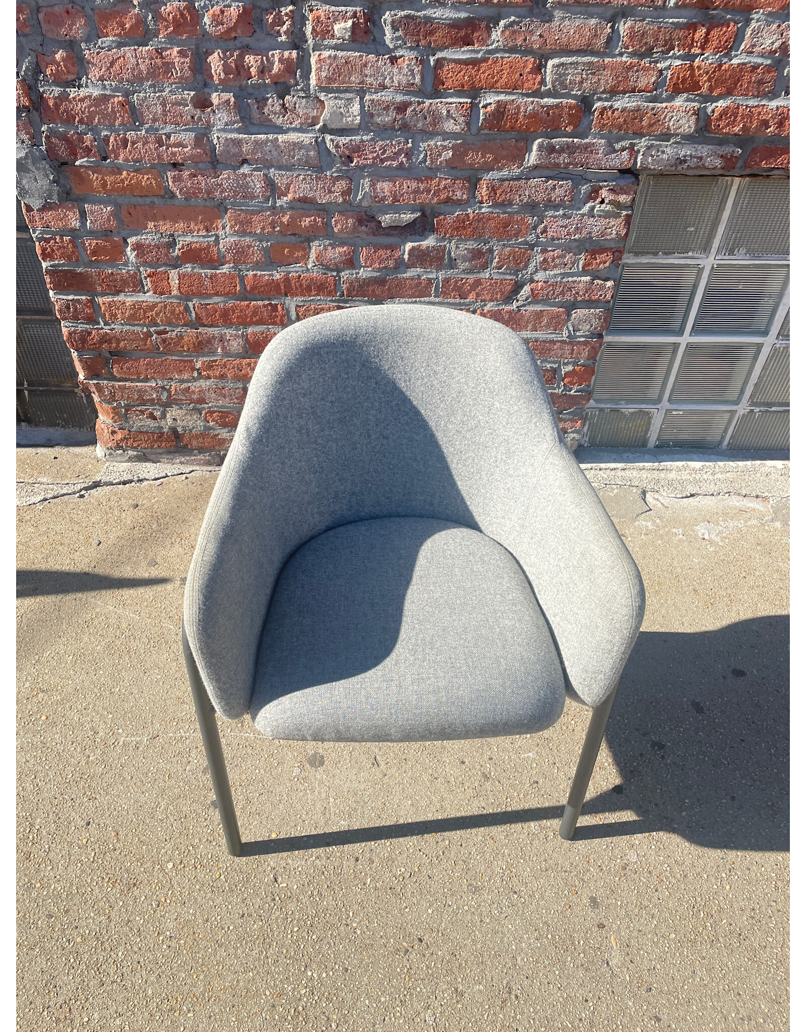 VG&P MT Club Chair in Grey with Metal Frame