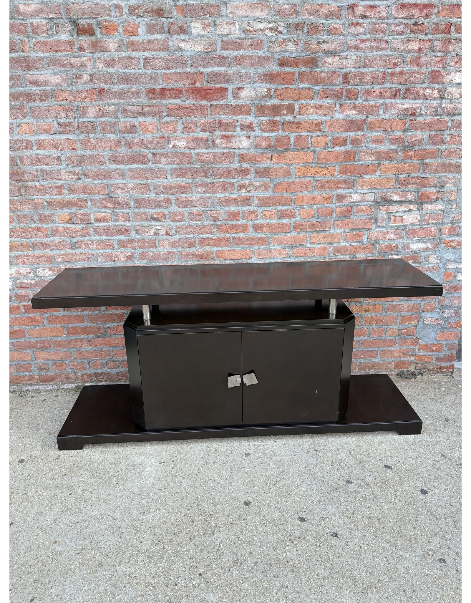 Selva Downtown Furniture Collection Console