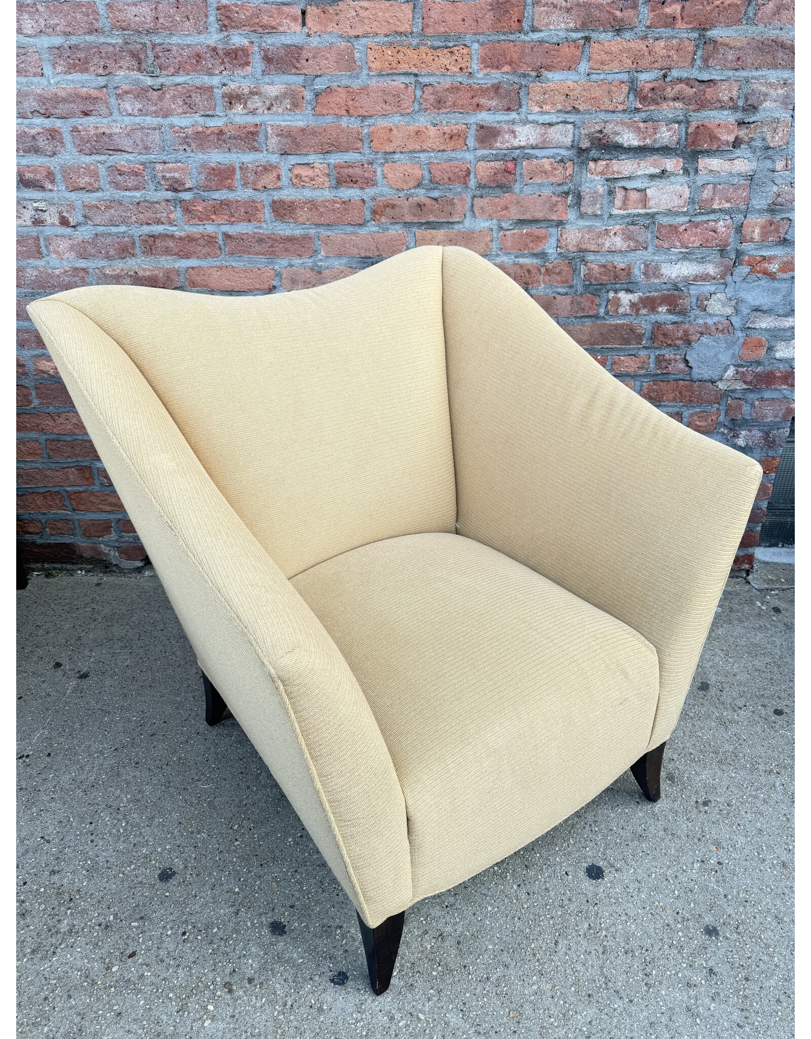 Ethan Allen  Gibson Arm Chair