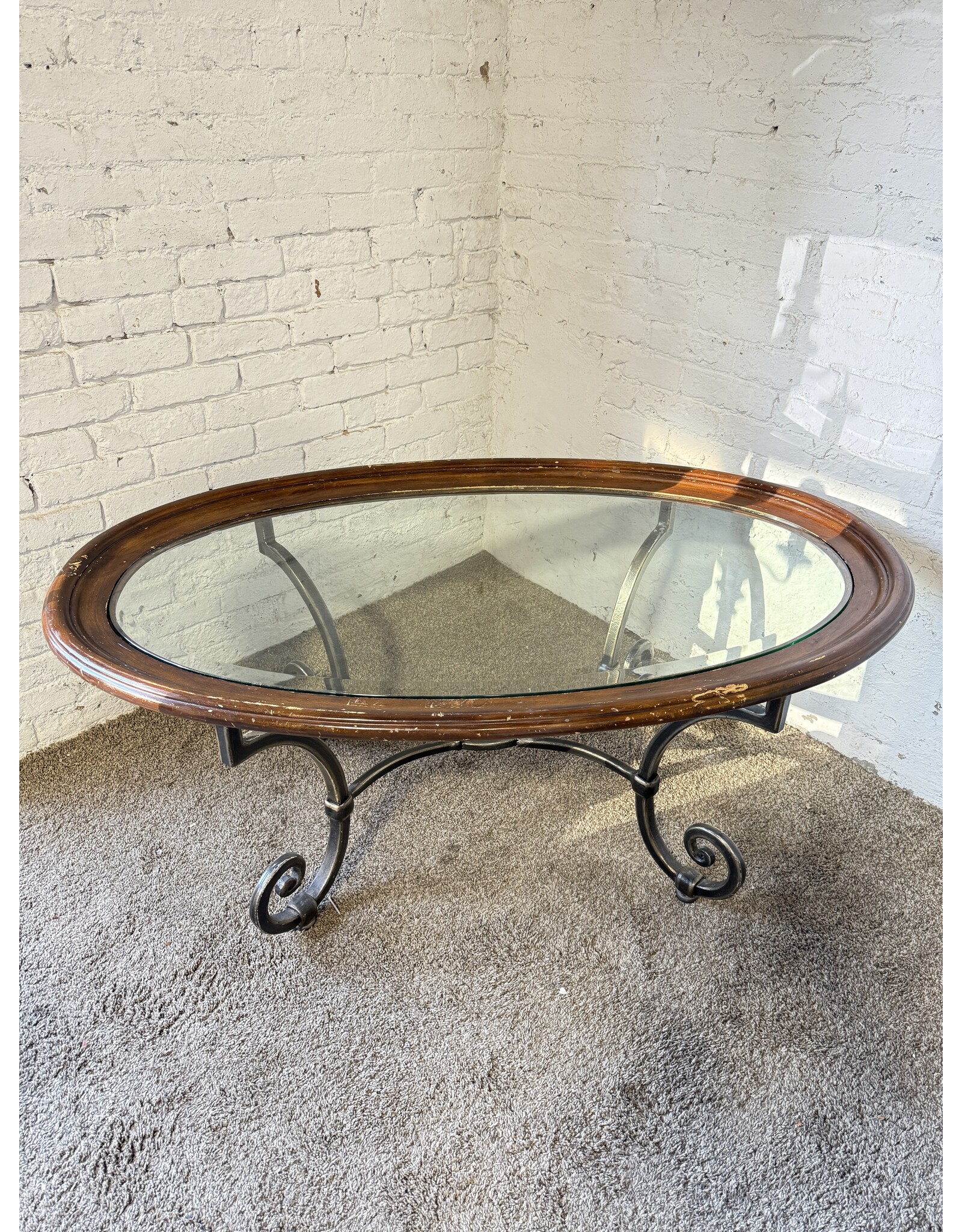 Ethan Allen Ethan Allen Classic Oval Coffee Table