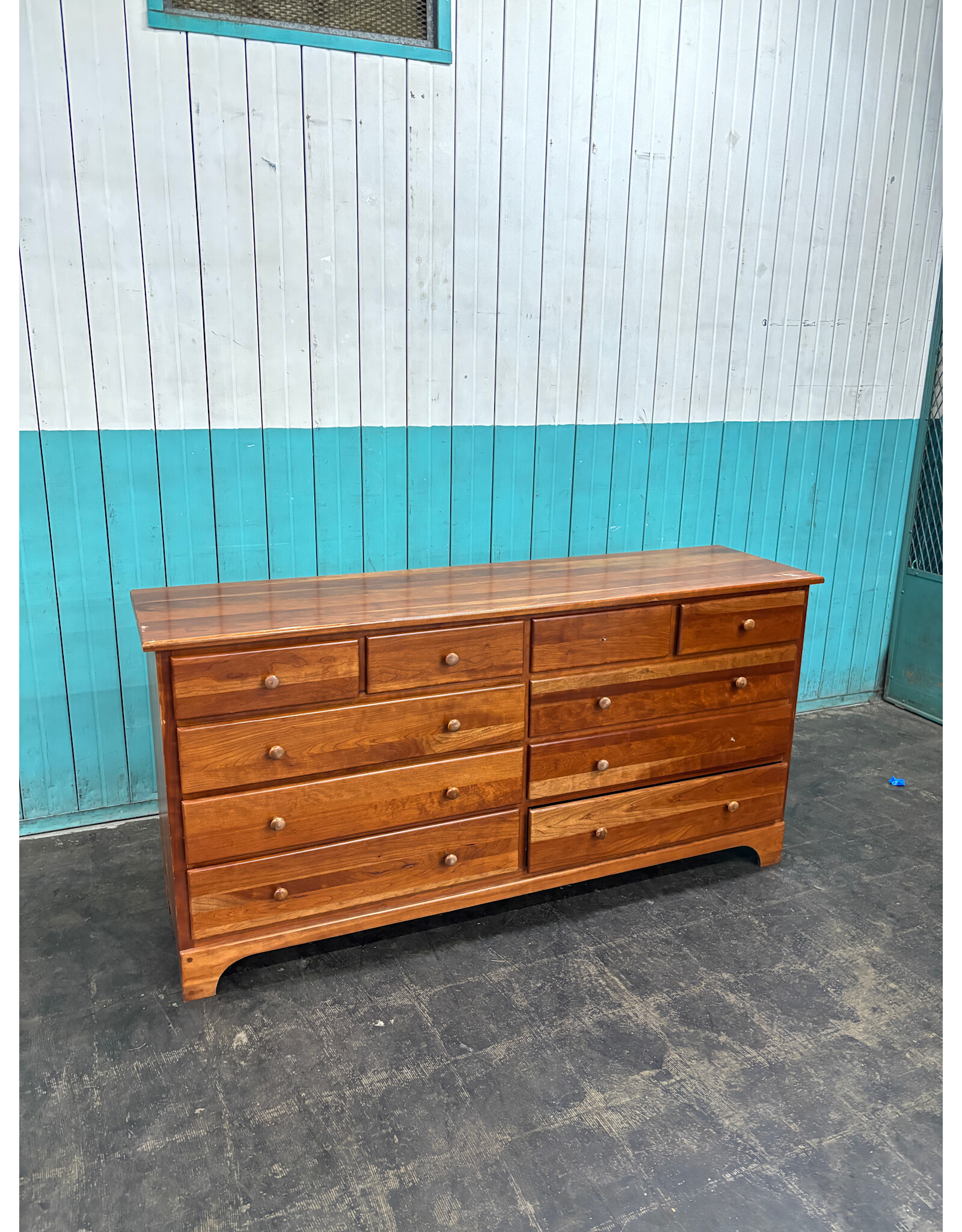 Stain Oak Dresser