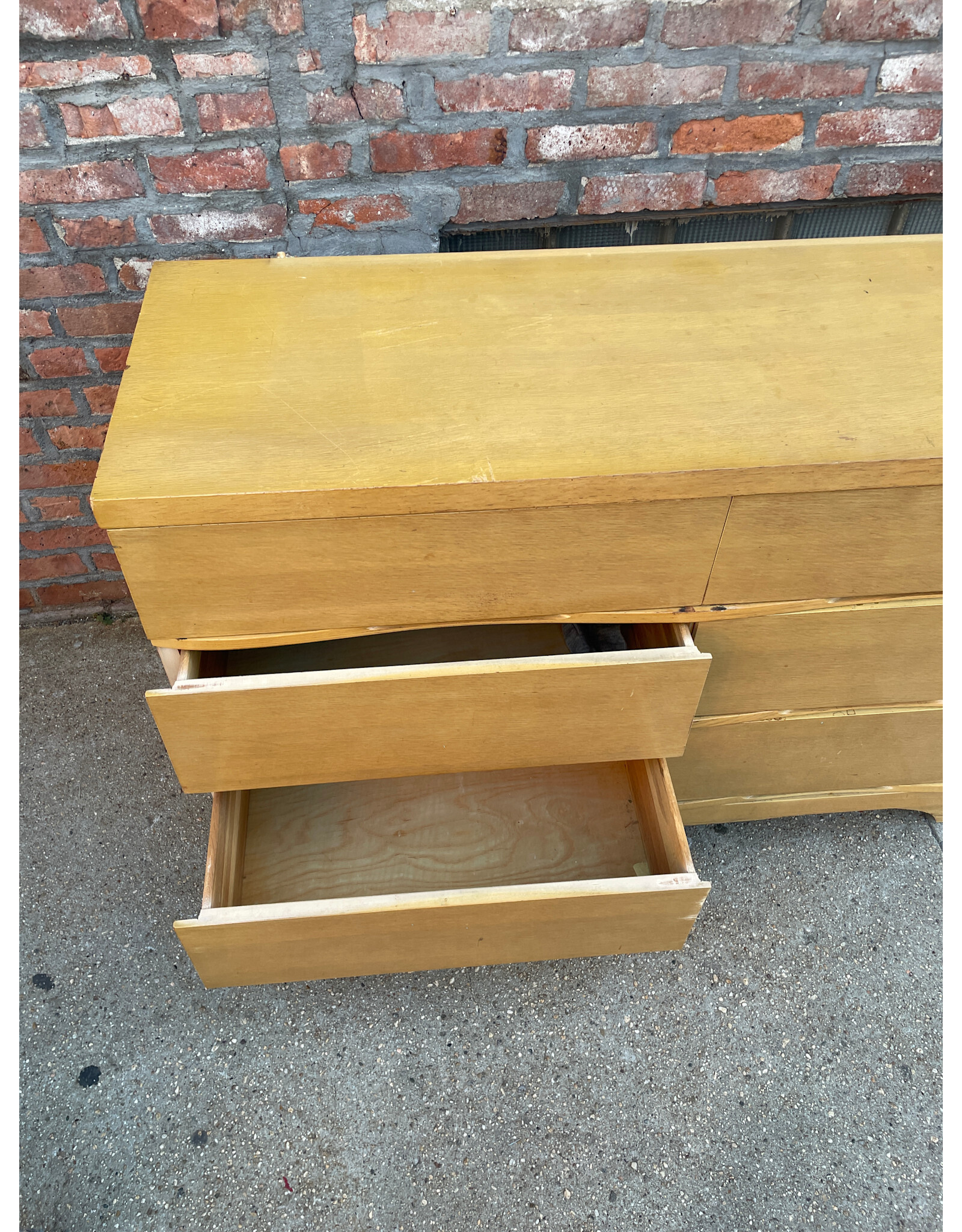 Mid Century Wavy Birch Wood 6 Drawer Dresser