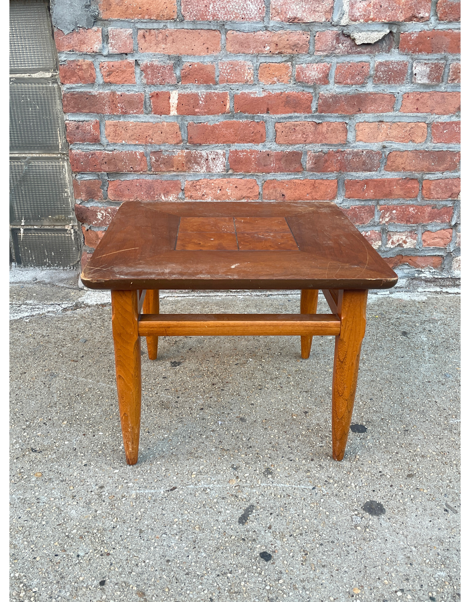 Lane Mid Century Square End Table