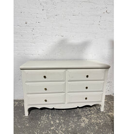 White 6 Drawer Dresser