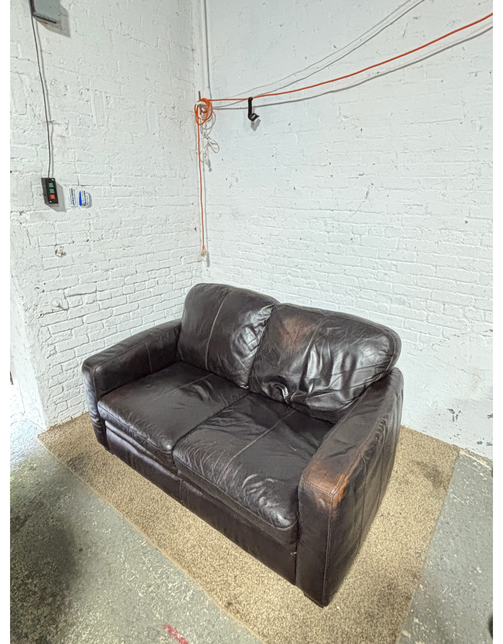 Raymour & Flanigan Leather Sleeper Sofa