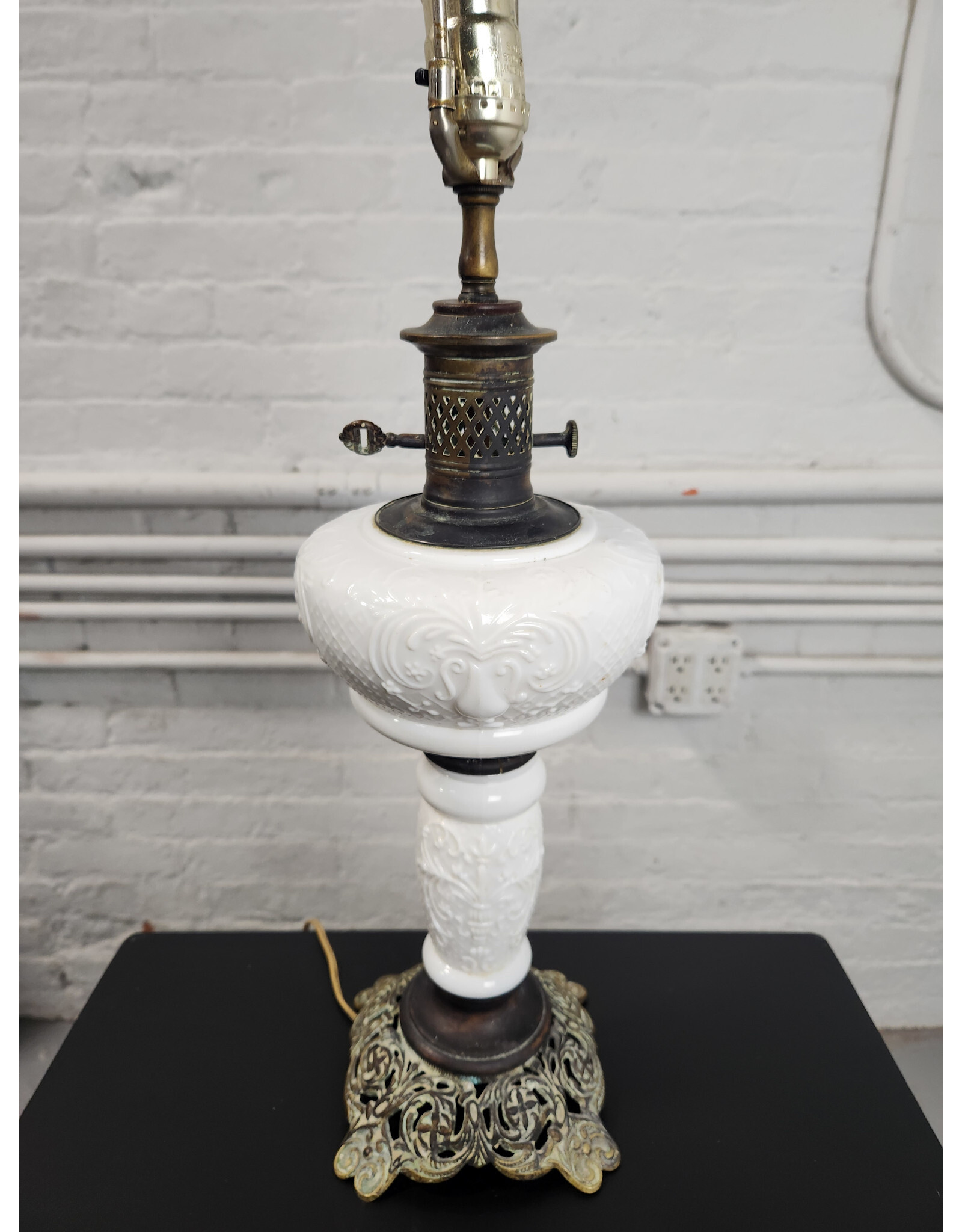 Vintage Milk Glass Table Lamp