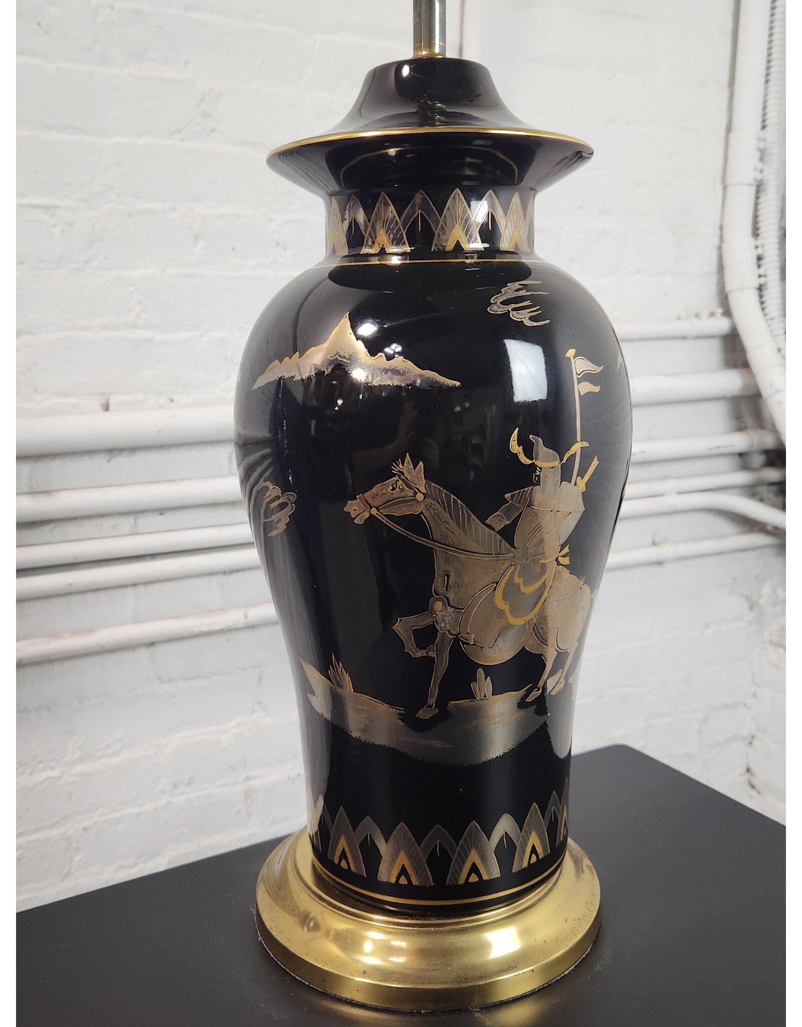 MCM Famille Noir Ginger Jar Black and Gold Table Lamp