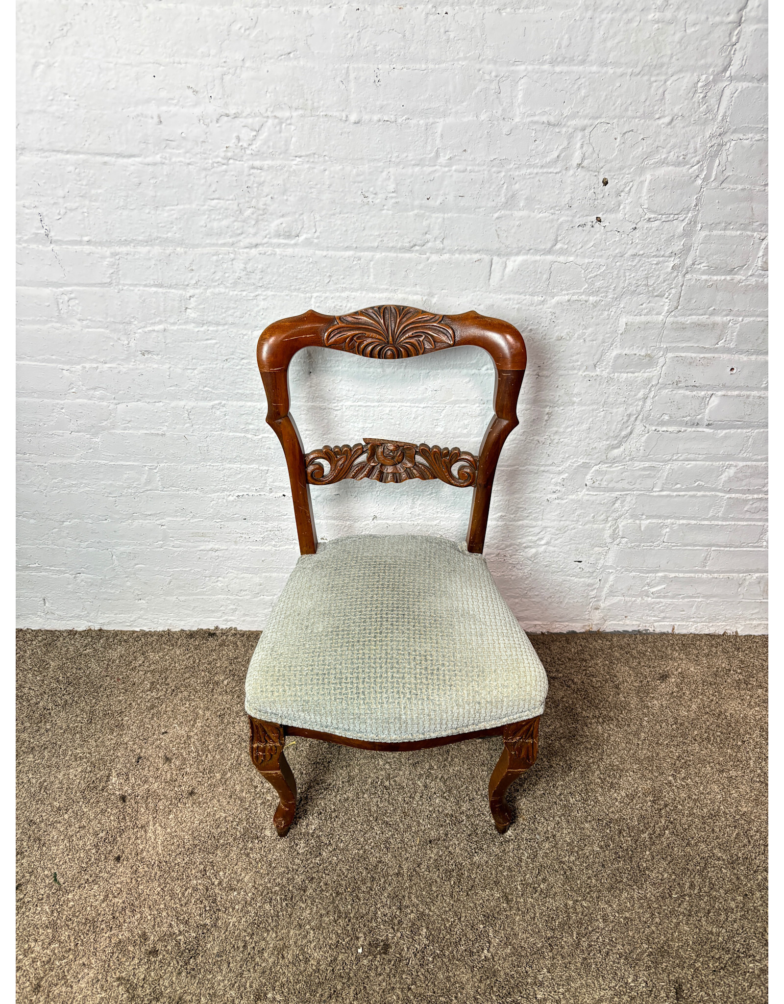 Duncan Phyfe Style Chair