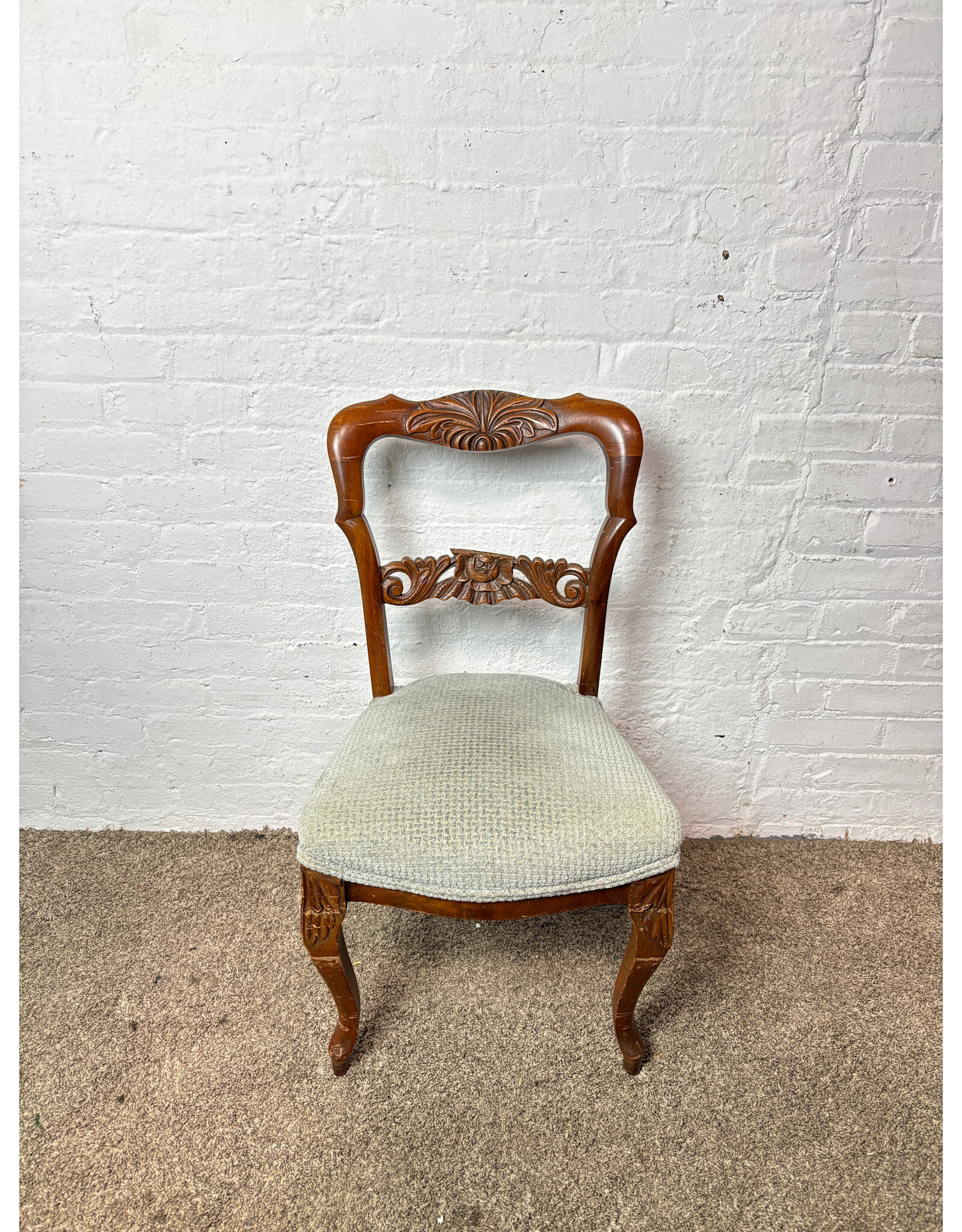 Duncan Phyfe Style Chair