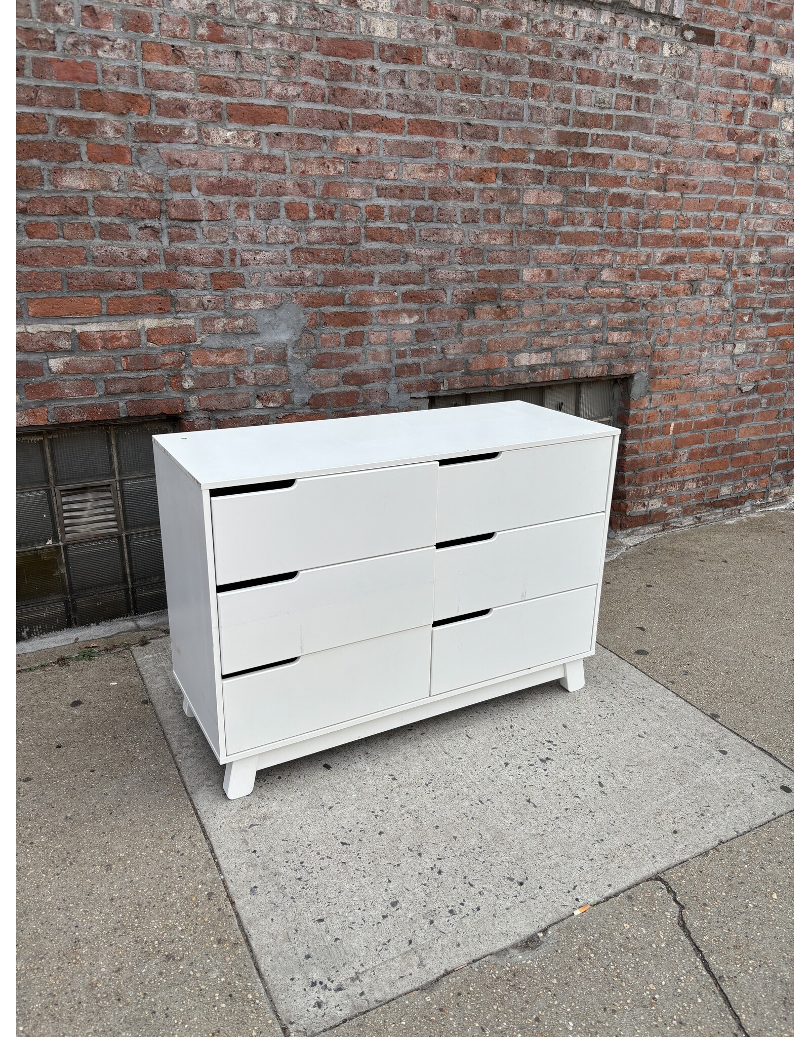 Babyletto Hudson 6-Drawer Double Dresser