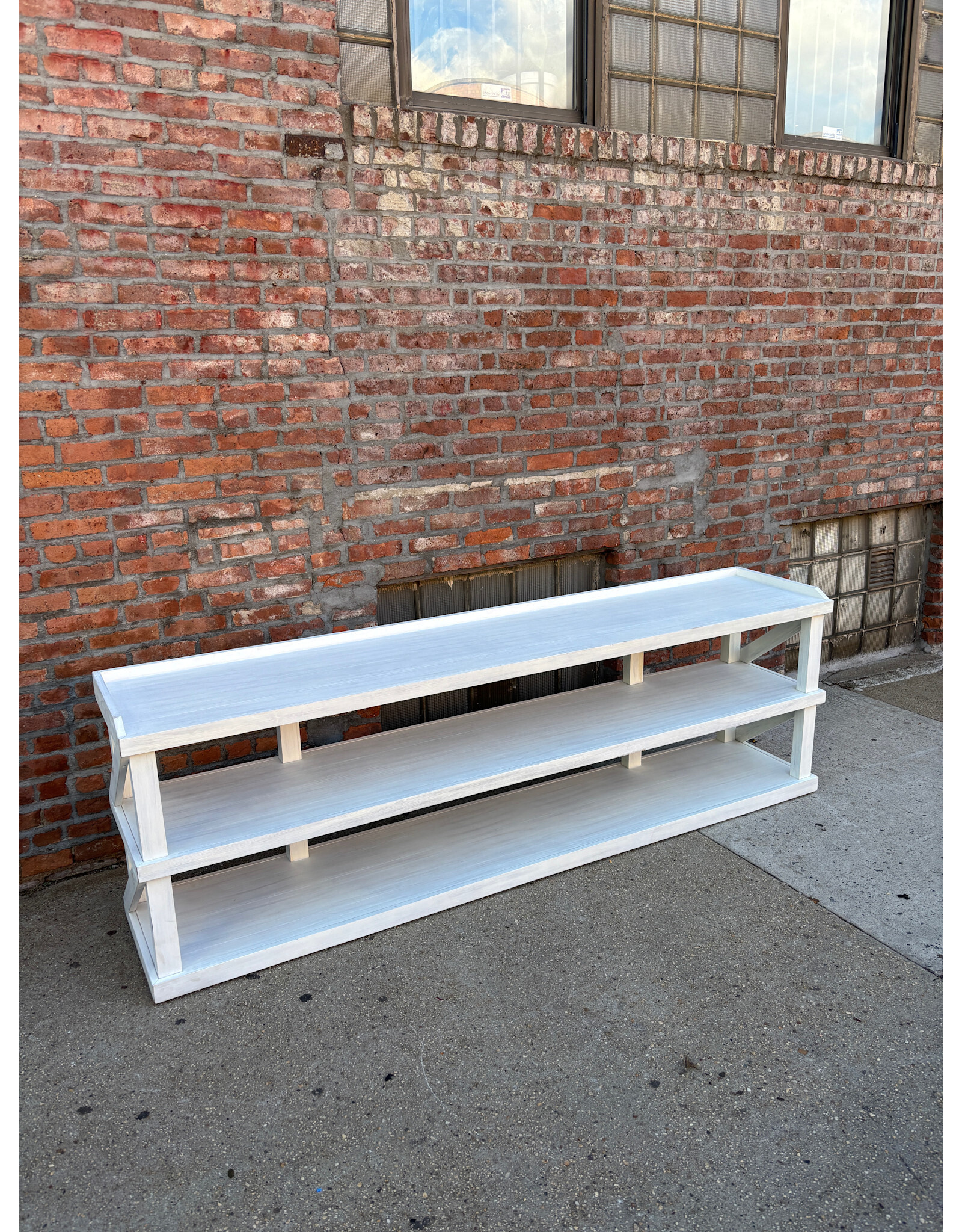 Makor White Entertainment Console