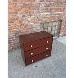 Donco 4 Drawer Wood Dresser